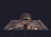 开云体育-跨界奇迹，当德国足球爆冷爱尔兰之夜，皮克在NBA季后赛接管比赛