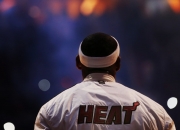 开云体育在线-钢铁之心与王者之剑，里昂硬仗破威尔士，托尼欧冠半决赛封神记