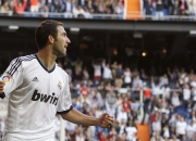 开云体育中国-F1新赛季揭幕战之夜，马克西进攻端无人可挡，速度与激情的双重盛宴