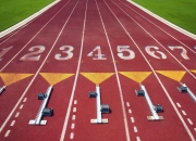 开云体育视频直播-赛道传奇，汉密尔顿点燃赛场，梅赛德斯力克法拉利