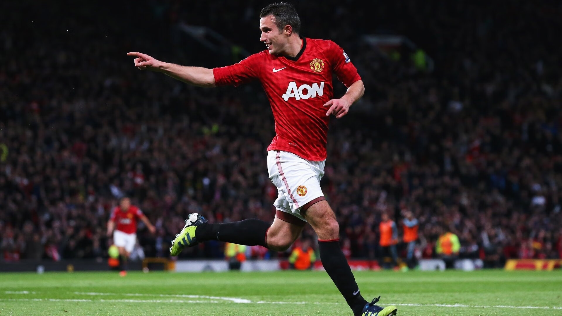 从南非到沙特,足球世界的唯一性叙事—卢卡库如何用焦点战打破质疑