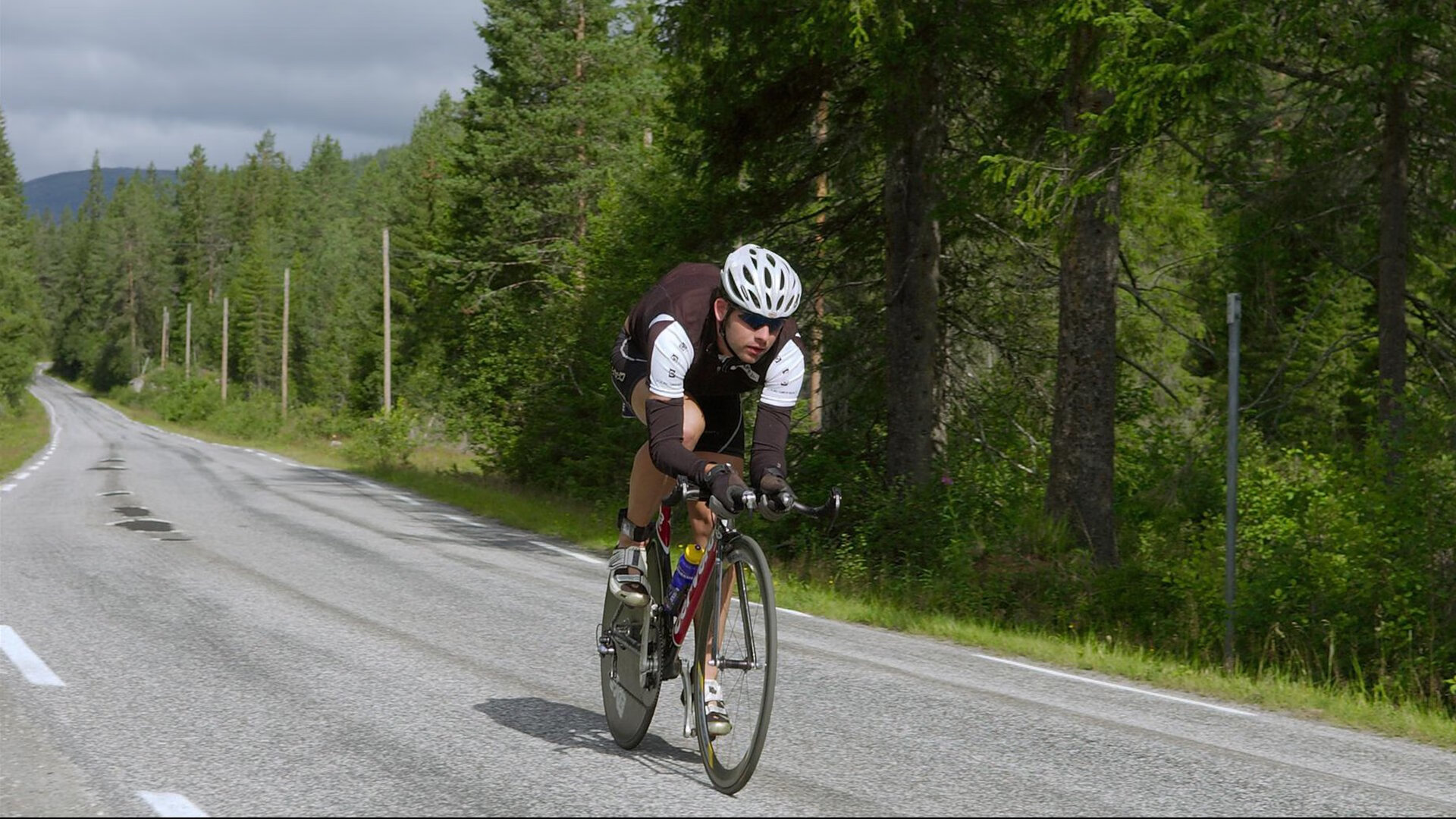 世界排名争夺战焦点战,中国防守锁死葡萄牙,战术纪律铸就历史性胜利