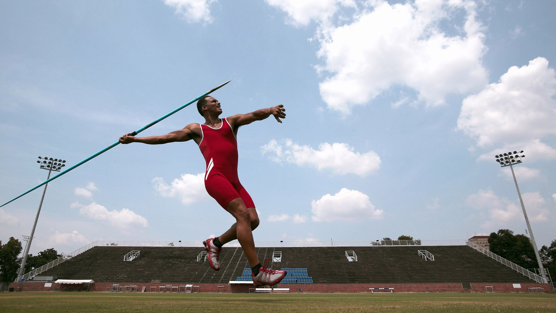 亚特兰大的逆袭,东决关键战加时鏖战,英格兰式坚韧铸就传奇
